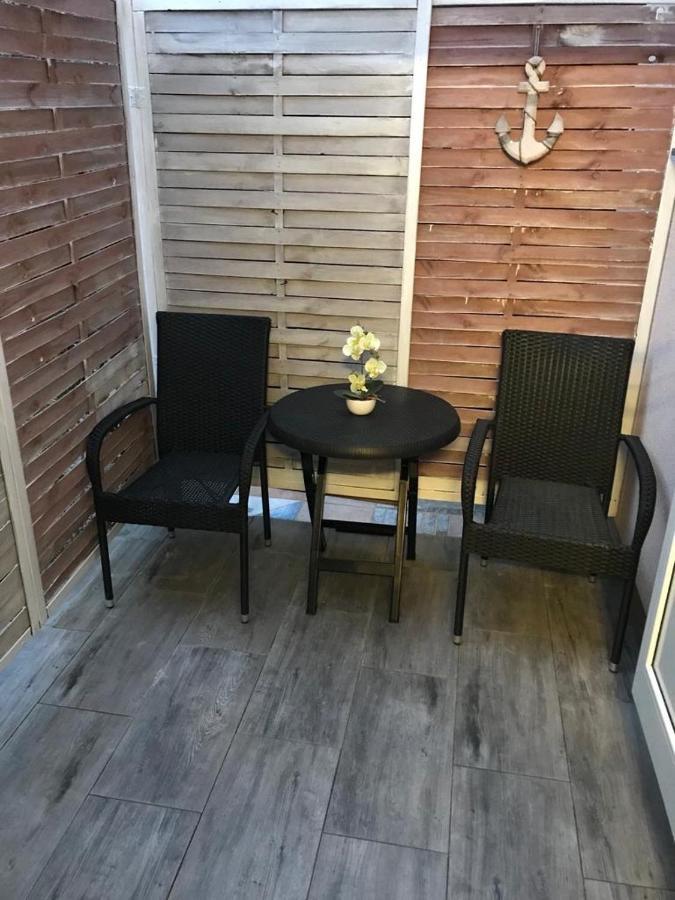 Studio Dama Blizina Amfiteatra I Bus Kolodvora ,Besplatan Privatni Parking,Self-Check- In Pula Luaran gambar